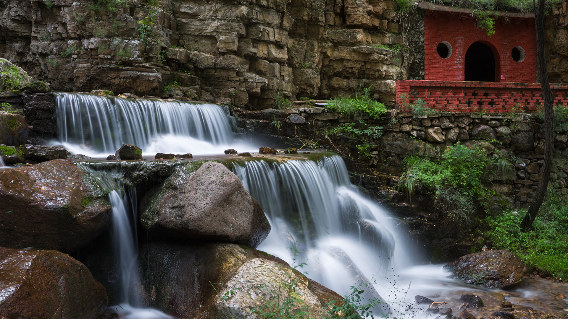 京西福地_山水灵丘_-_首页加一个宣传片
